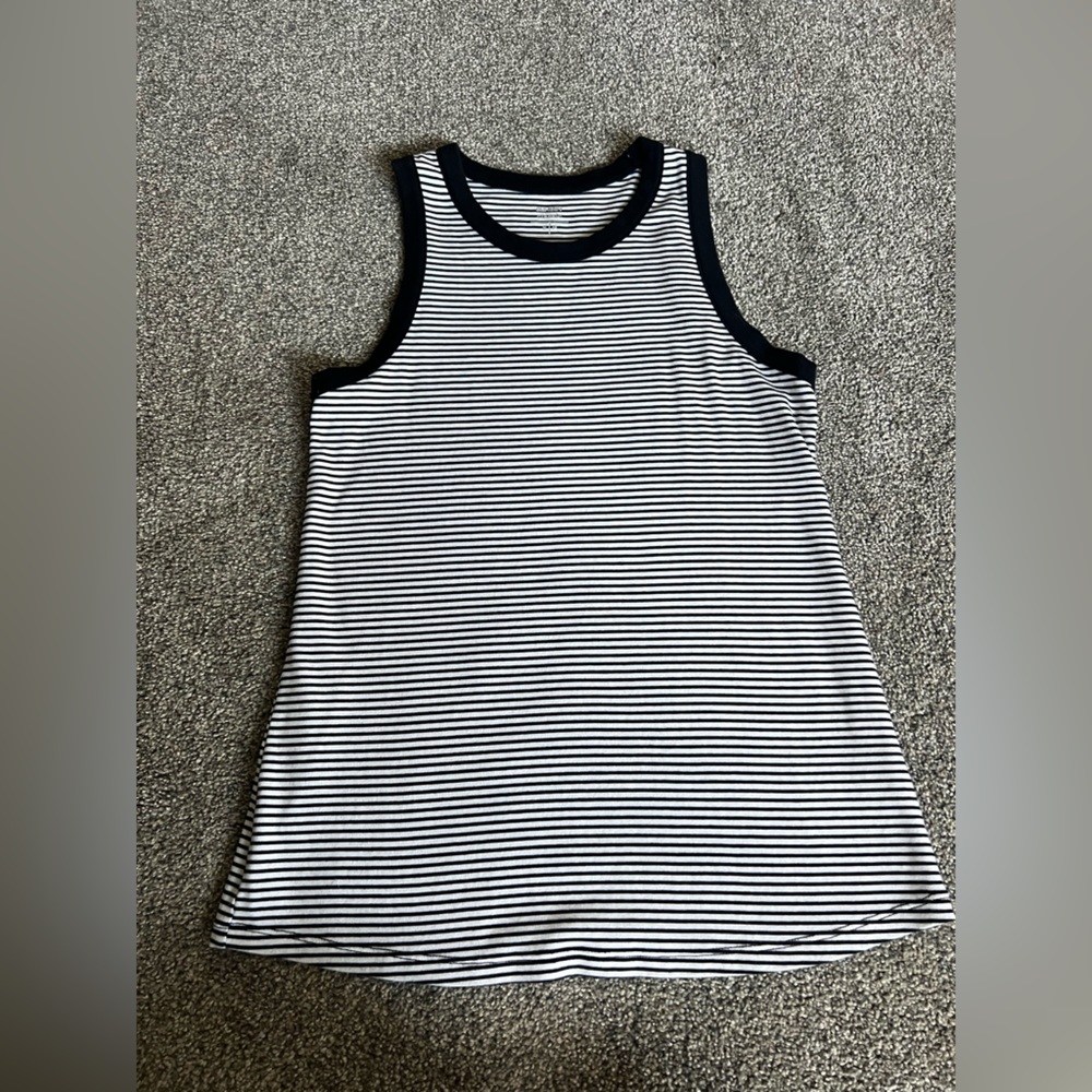 Old Navy Women’s Semi-fitted High Neck Racer Back Tank Black/White Stripe Small